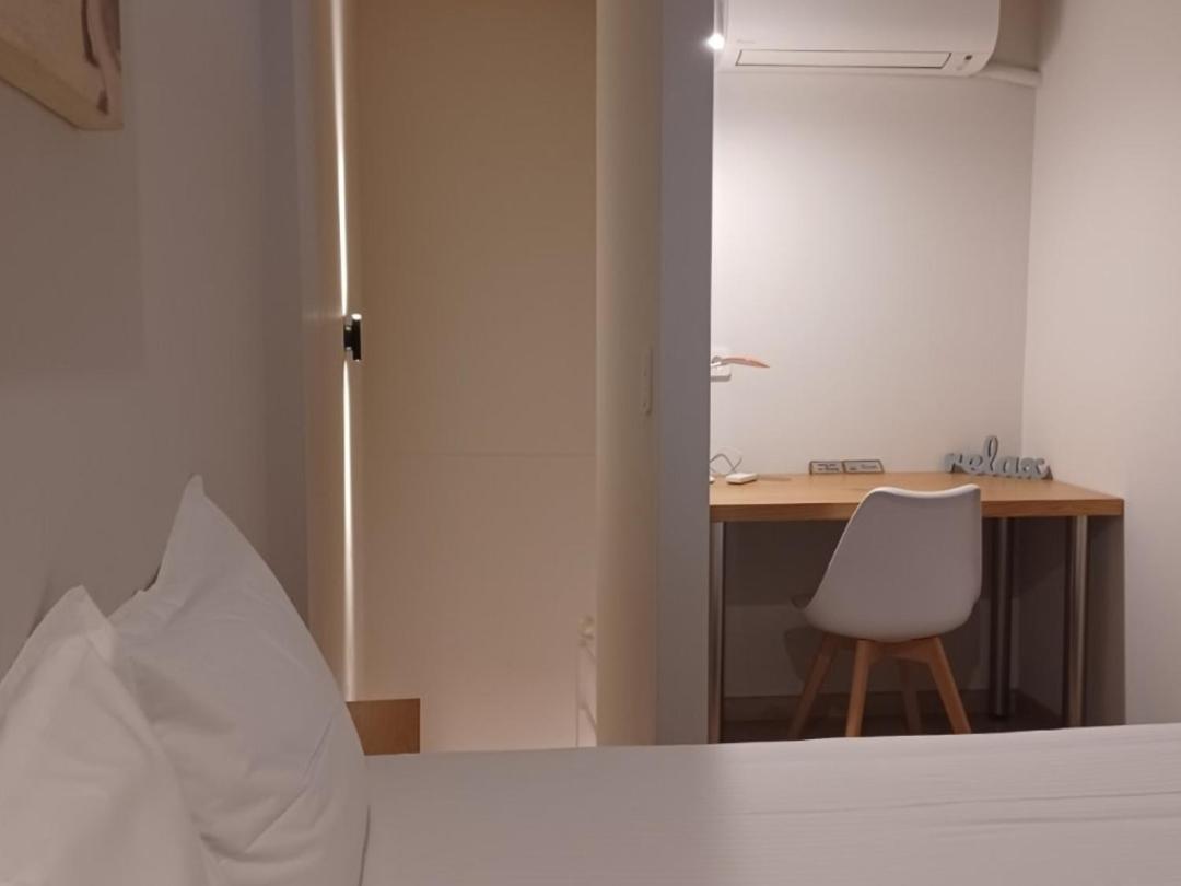 Stylish Studio Apartment - 8F House Kalamata Exterior foto