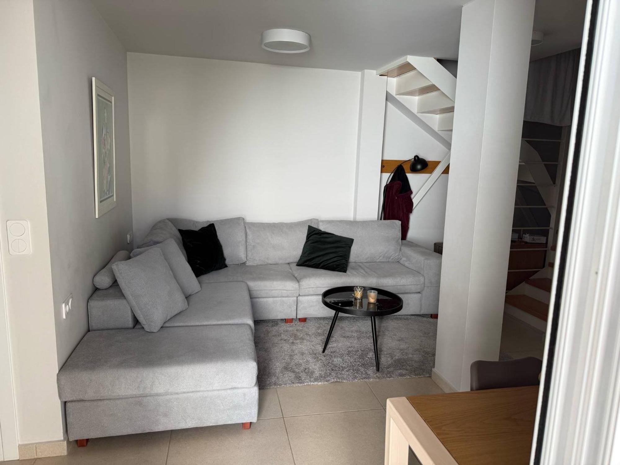 Stylish Studio Apartment - 8F House Kalamata Exterior foto